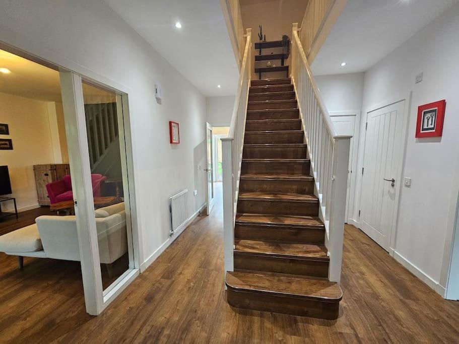 הוילה אדינבורו Our House @ Little France מראה חיצוני תמונה